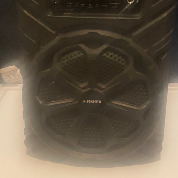 Bluetooth fisher Speaker - Picture 4 of 4